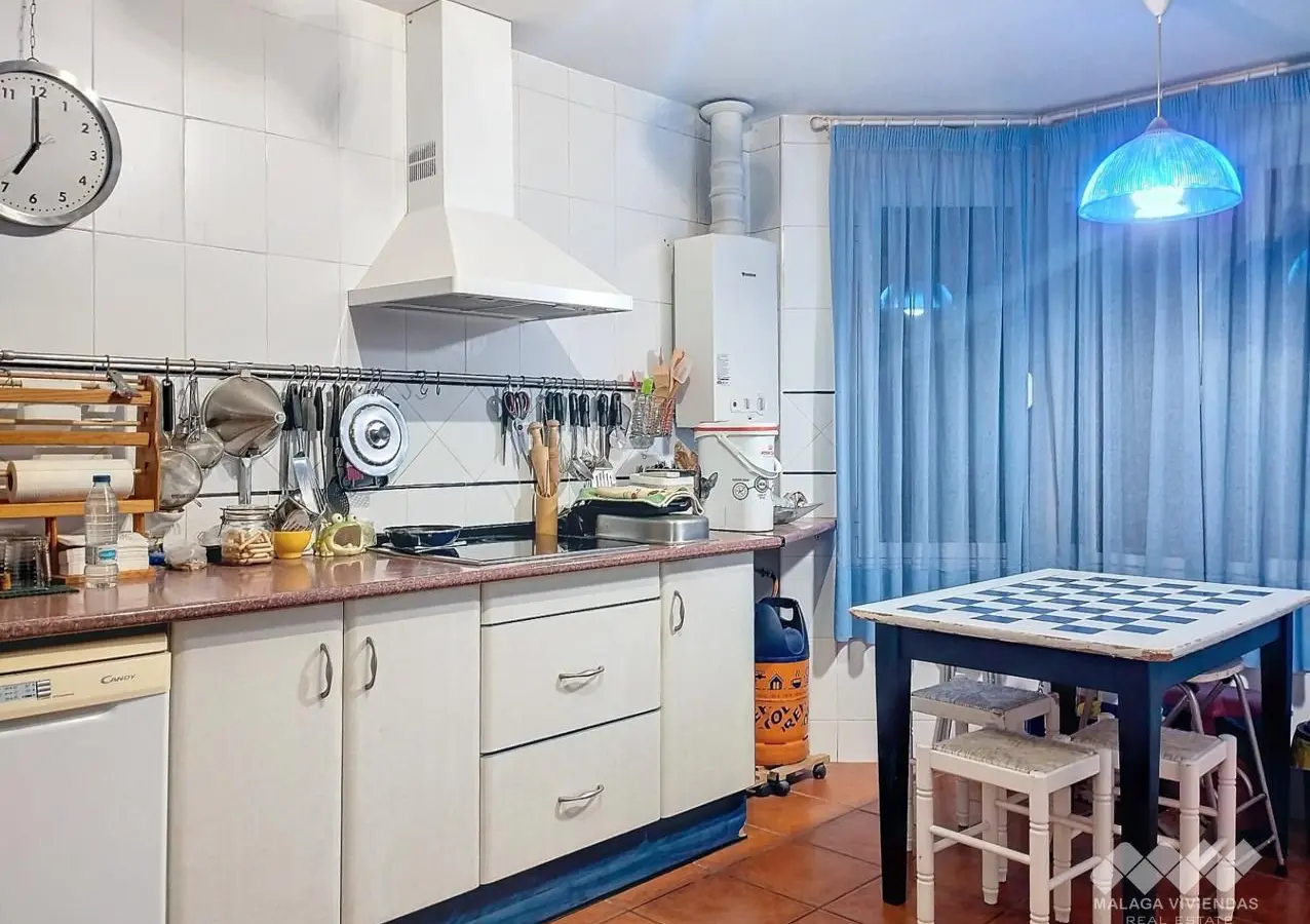 4-bedroom Villa In Las Lagunas De Mijas, Spain (240 M²)
