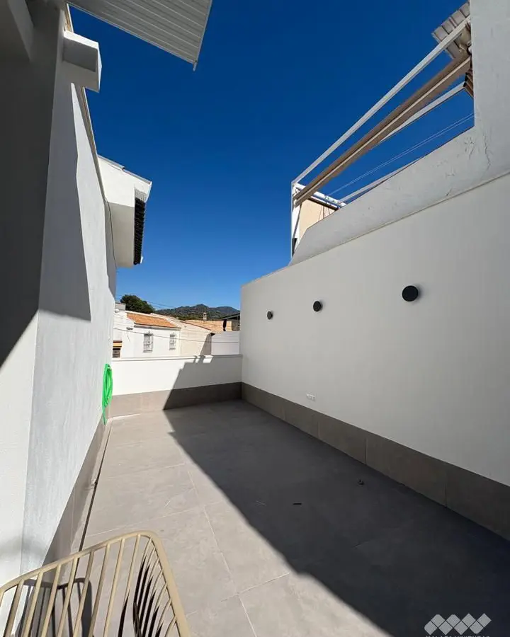 1-bedroom Villa In Málaga, Spain (130 M²)