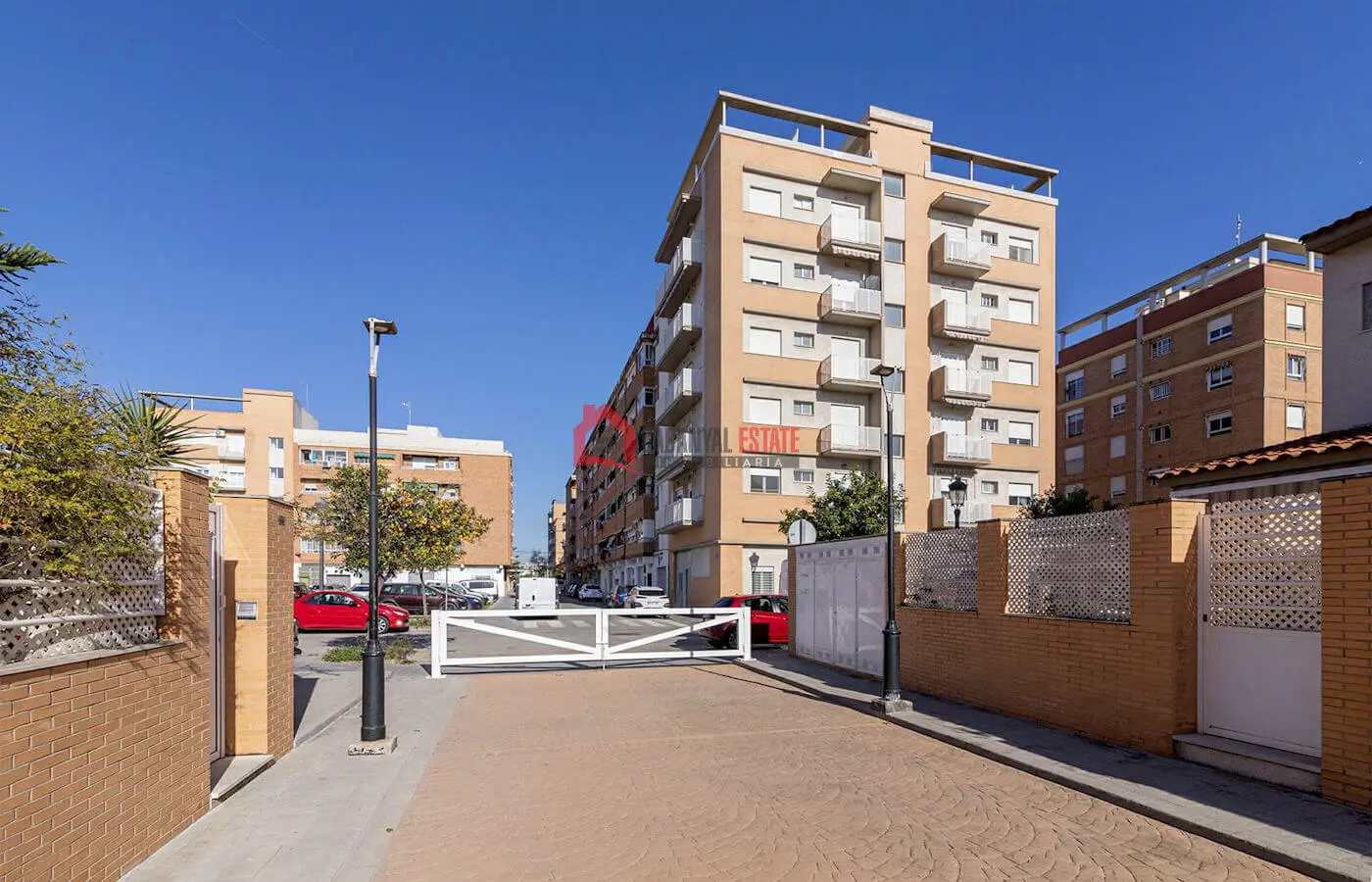3-bedroom Low Level In Valencia (87 M²)