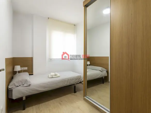 3-bedroom Low Level In Valencia (87 M²)
