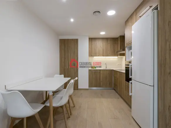 3-bedroom Low Level In Valencia (87 M²)