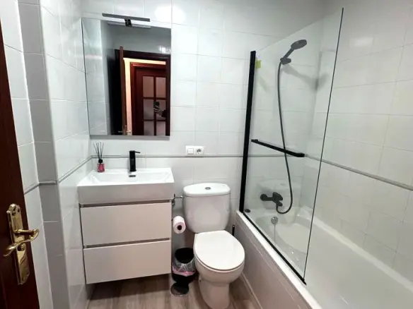 2-bedroom Flat In Málaga, Spain (84 M²)