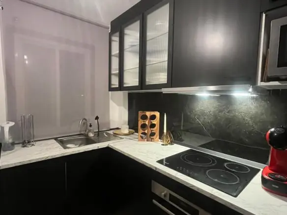 2-bedroom Flat In Marbella, Spain (76 M²)