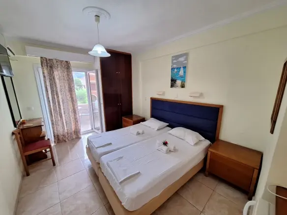 Hotel In Corfu, Greece (400 M²)
