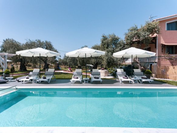 250 M² Villa In Thassos Island With Sea View Features