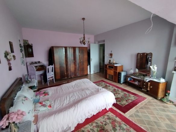 Hotel Property 1460 M² Located In Thessaloniki Suburbs