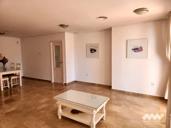 2-bedroom Flat In Benalmádena, Spain (187 M²)