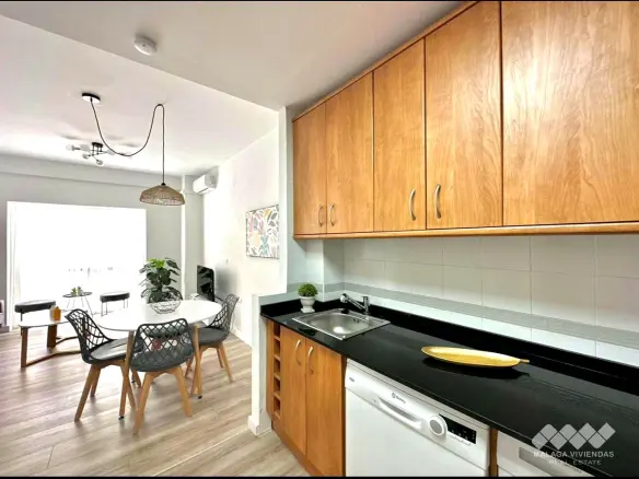 2-bedroom Flat In Málaga, Spain (84 M²)