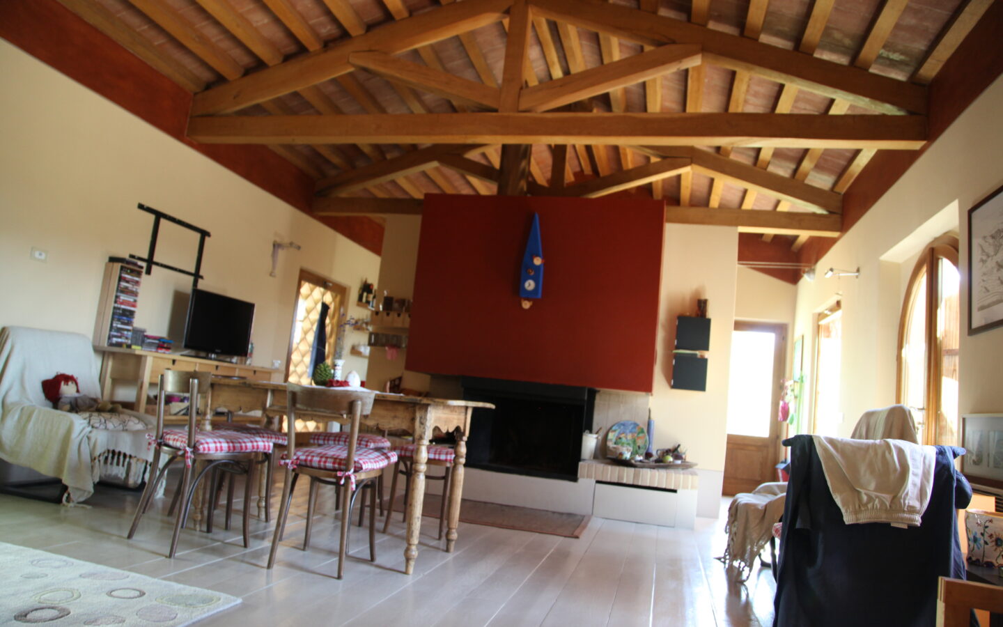 Renovated Villa With Garden In Casale Esteta Region