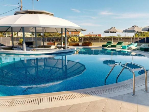 Hotel In Thasos, Greece (4.000 M²)