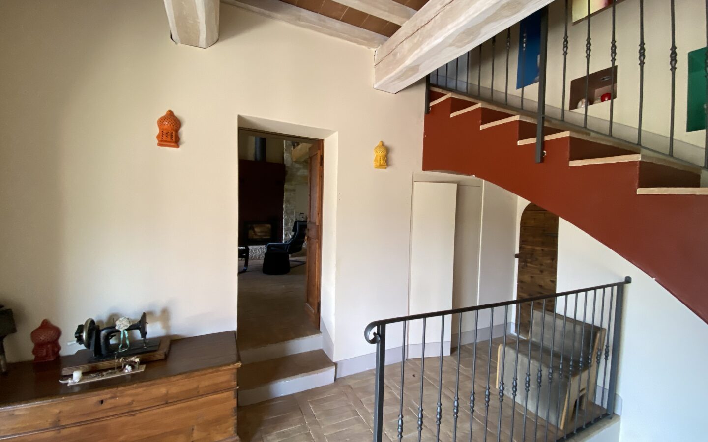 Renovated Villa With Garden In Casale Esteta Region