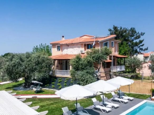 250 M² Villa In Thassos Island With Sea View Features
