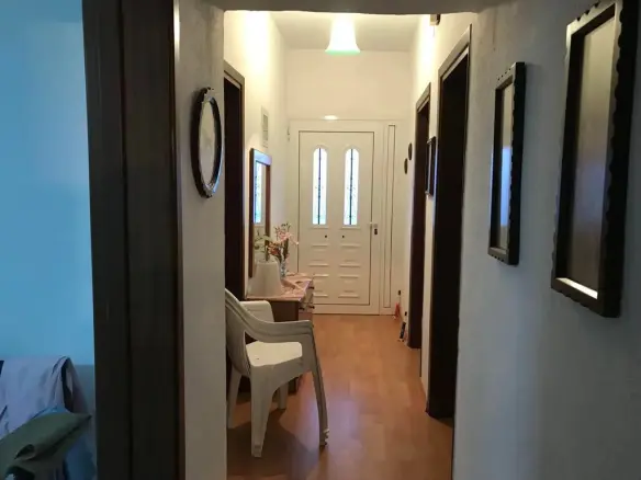 Detached House With 2 Bedrooms Located On Olympic Coast