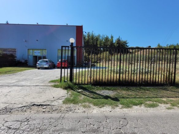 Commercial Property 400 M² In Thessaloniki Suburbs