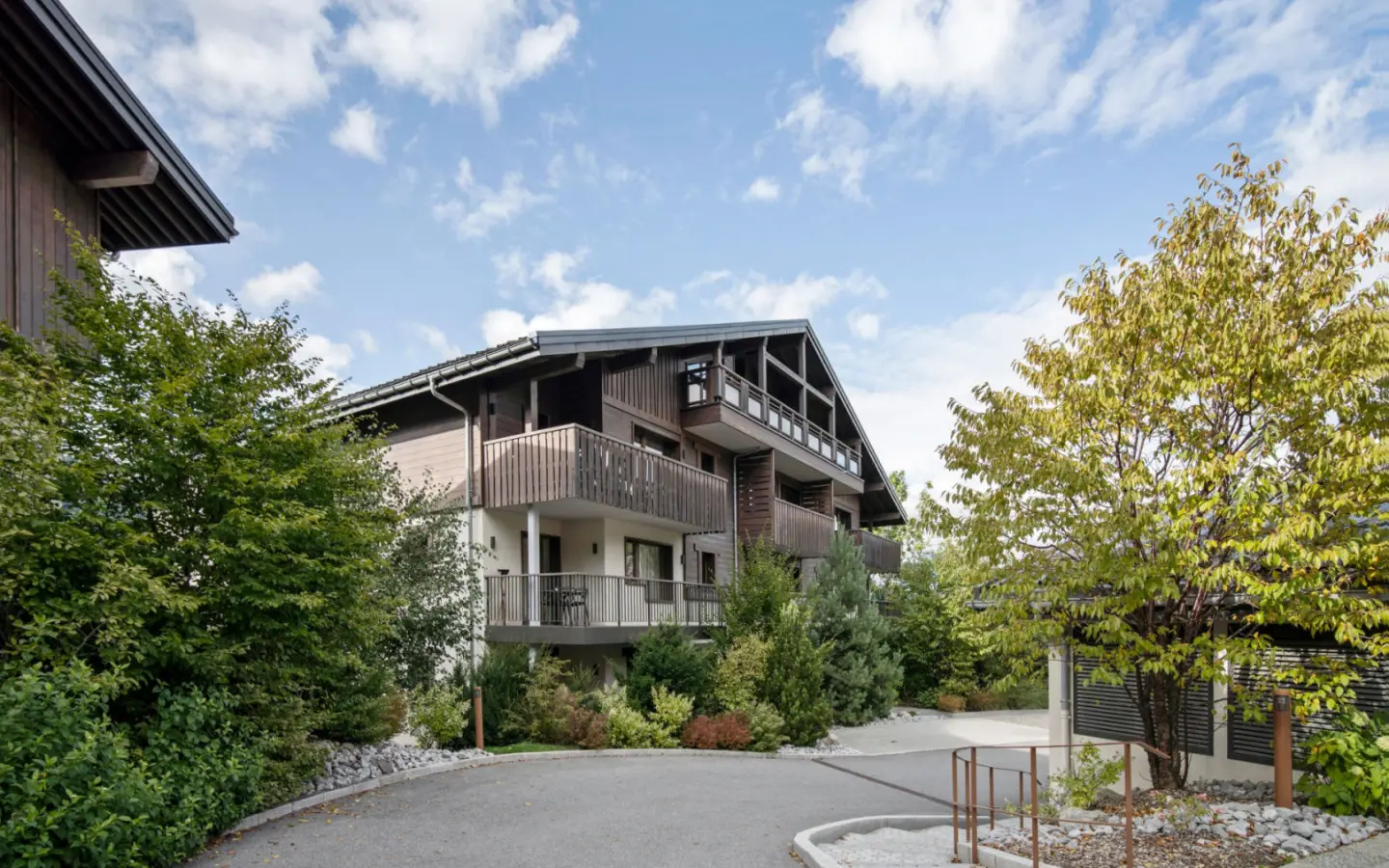 2 Bedroom Ski Apartment In Megeve, Haute-savoie Region