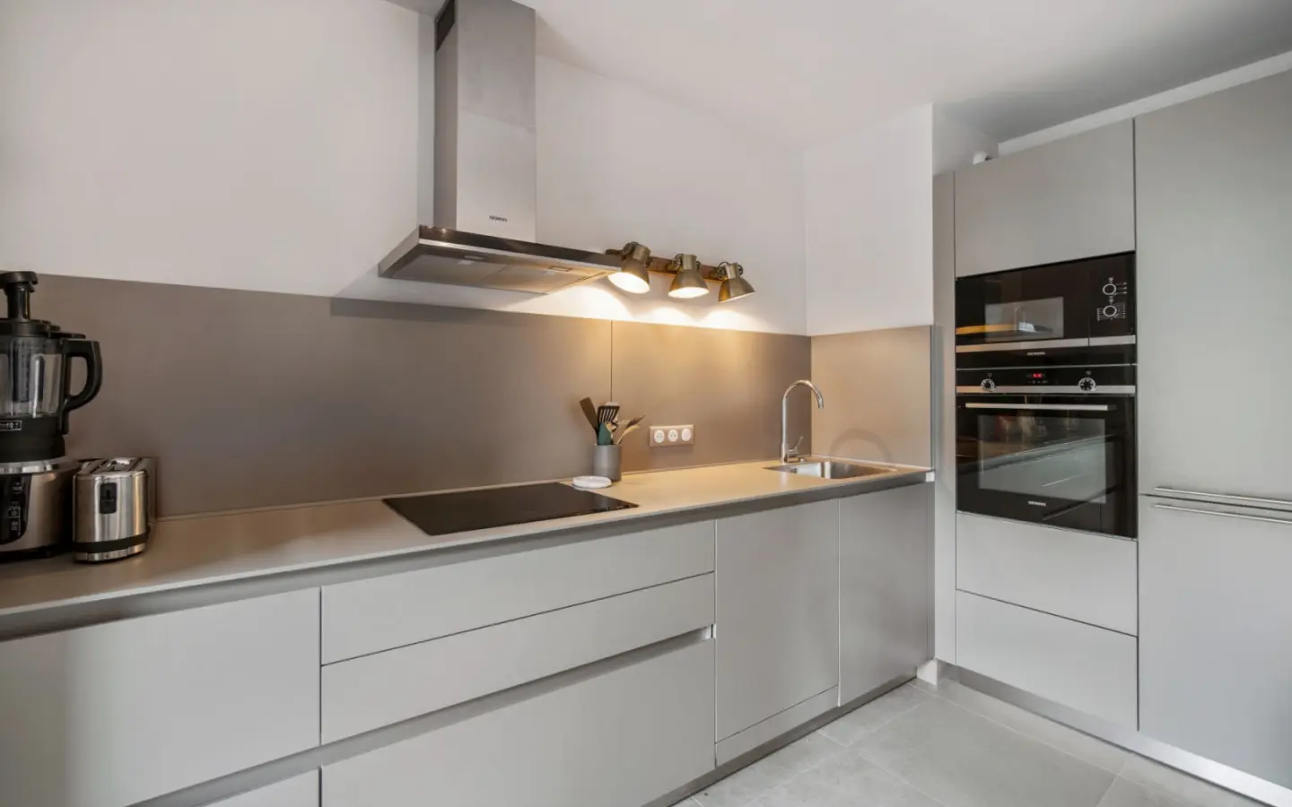 2 Bedroom Ski Apartment In Megeve, Haute-savoie Region