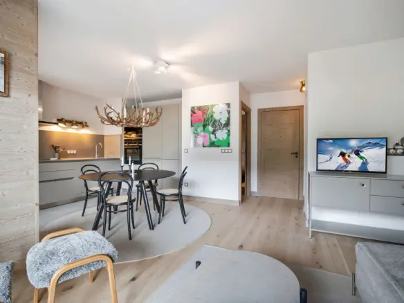 2 Bedroom Ski Apartment In Megeve, Haute-savoie Region