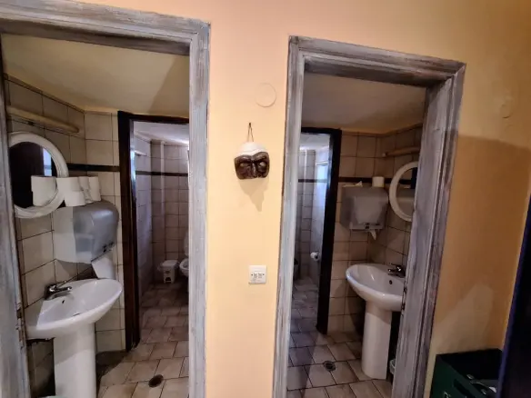 Hotel In Corfu, Greece (400 M²)