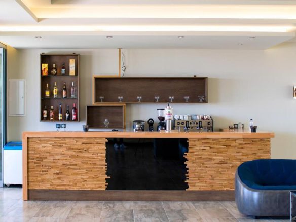 Hotel In Thasos, Greece (4.000 M²)