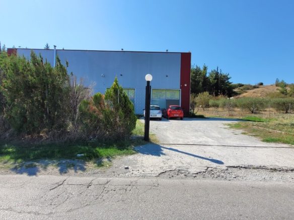 Commercial Property 400 M² In Thessaloniki Suburbs