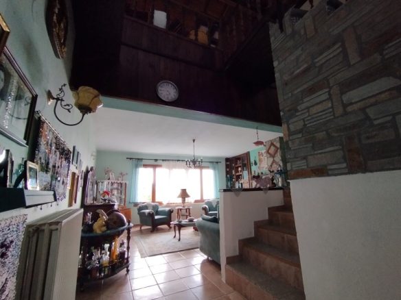 Hotel Property 1460 M² Located In Thessaloniki Suburbs