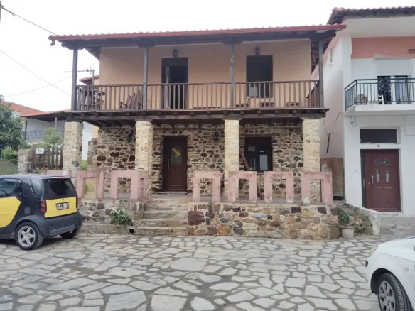 Maisonette With 3 Bedrooms Located In Chalkidiki