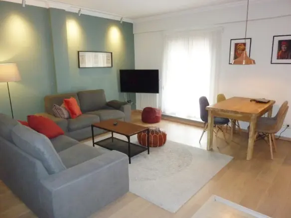 2-bedroom Flat In Center Of Thessaloniki, Greece (87 M²)