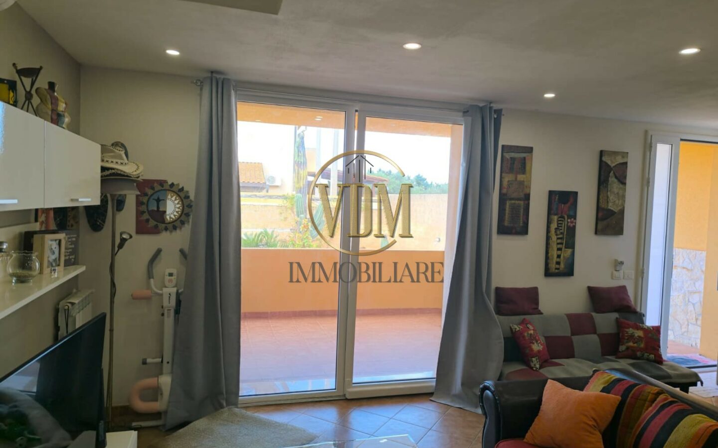 Villa With Sea View In Ponte Fiumarella, Efficient Design