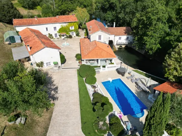 11-bedroom Mill In Chenon, France (540 M²)