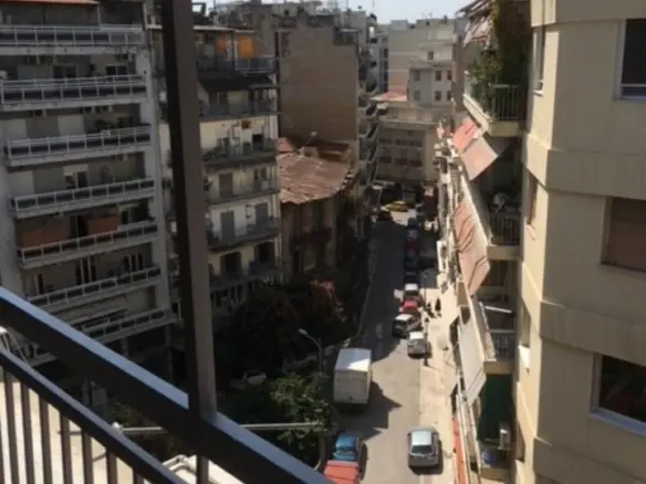 2-bedroom Flat In Center Of Thessaloniki, Greece (87 M²)