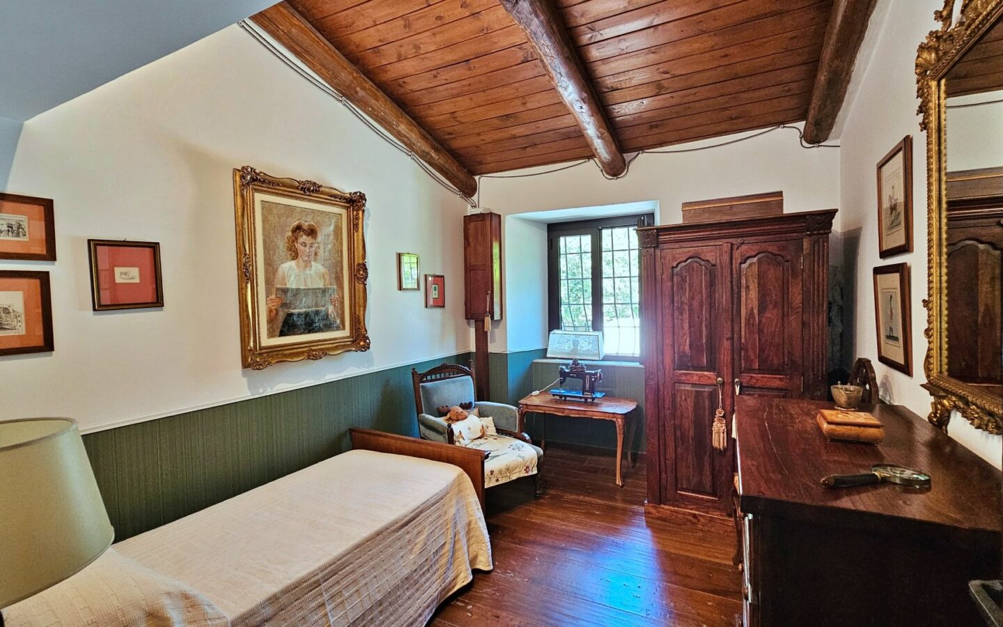 Restored 17th-century Mill With Pool, Guesthouse, Orchard