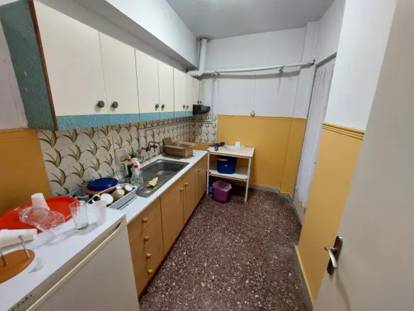 5-bedroom Flat In Lagkadas, Greece (130 M²)