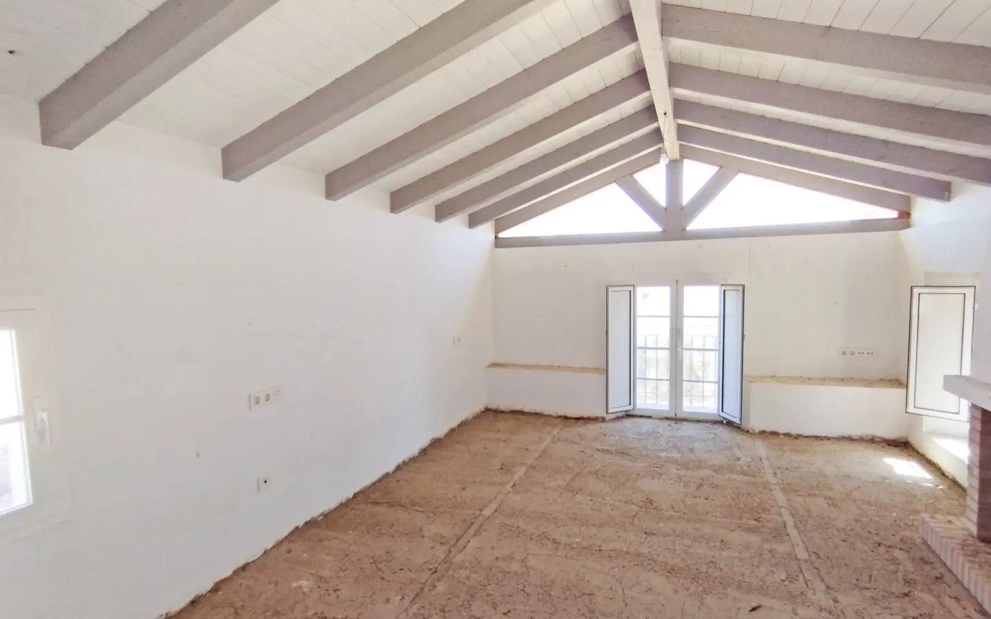 Plot Of 757 M² In Setenil De Las Bodegas, Andalusia