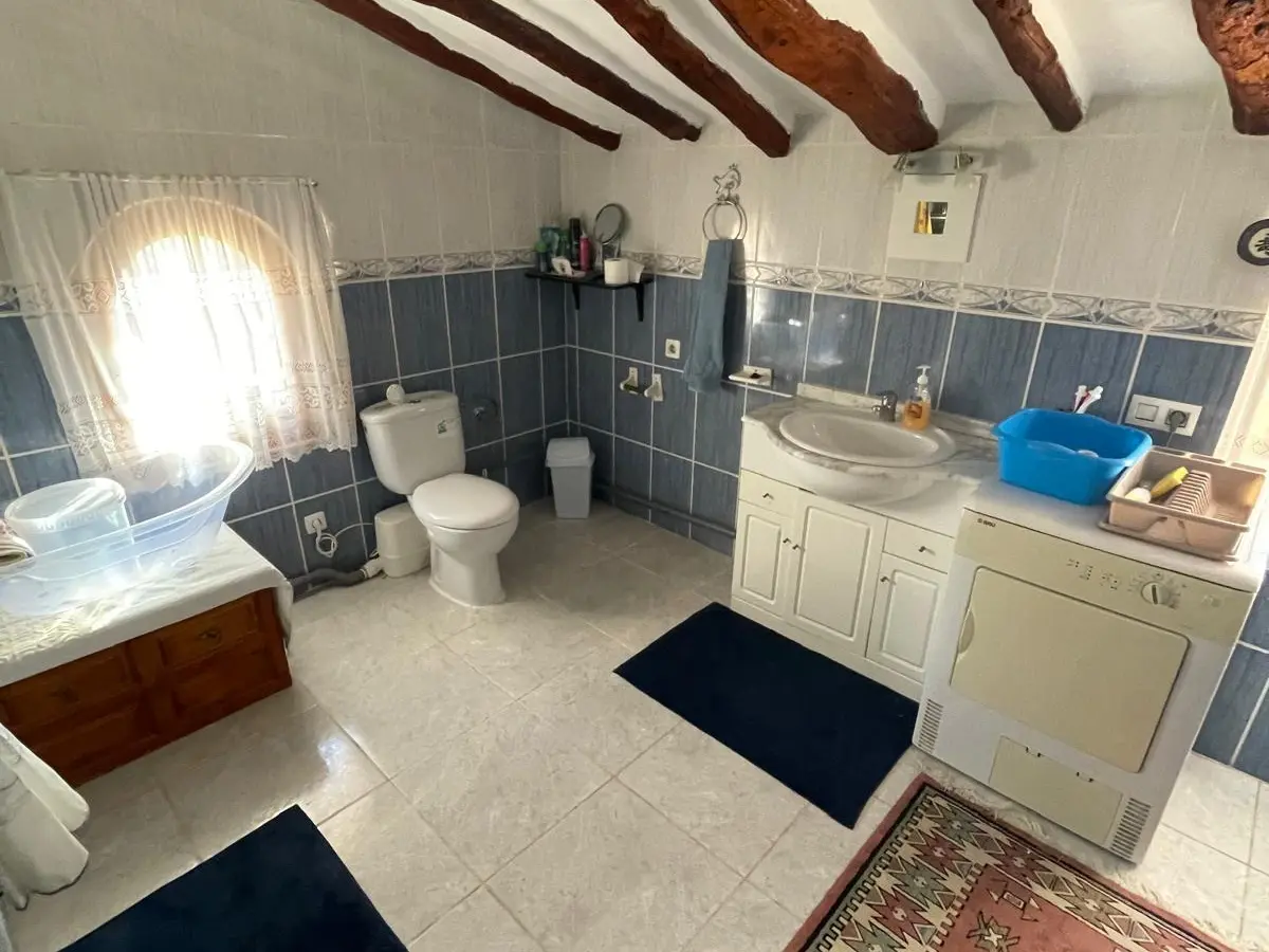 6-bedroom Country House In Ca&ntilde;ada Del Trigo, Spain (400 M²)
