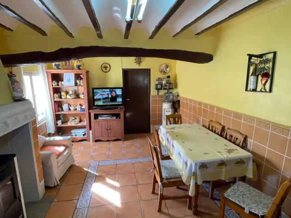 6-bedroom Country House In Ca&ntilde;ada Del Trigo, Spain (400 M²)