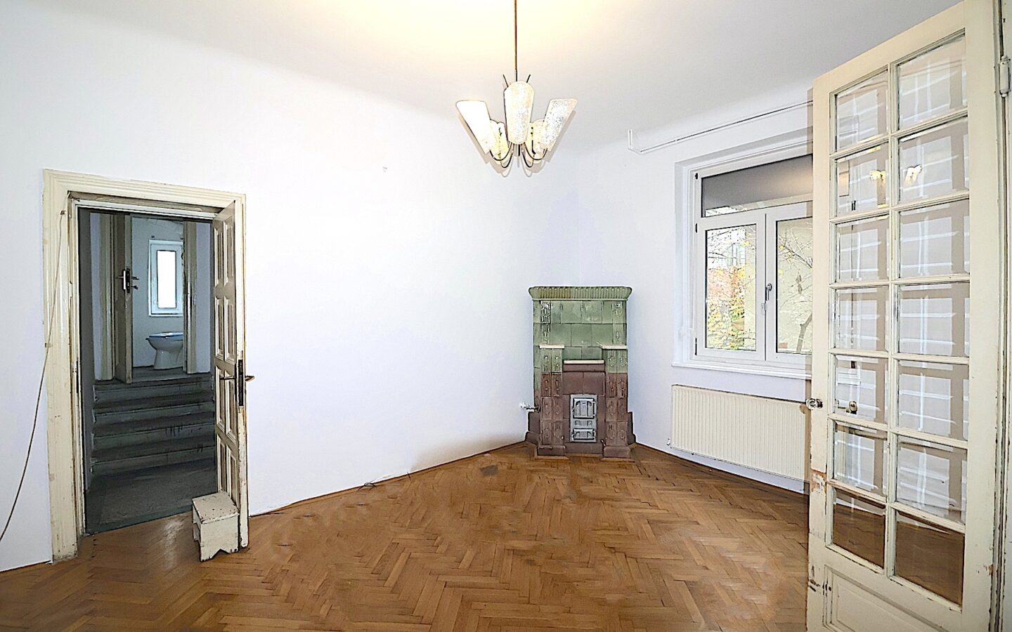 Historic House In Dorbanți – Capitale