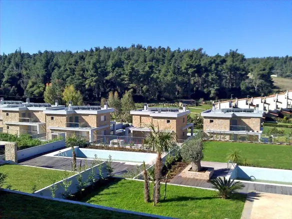4-bedroom Villa In Kassandra, Greece (180 M²)