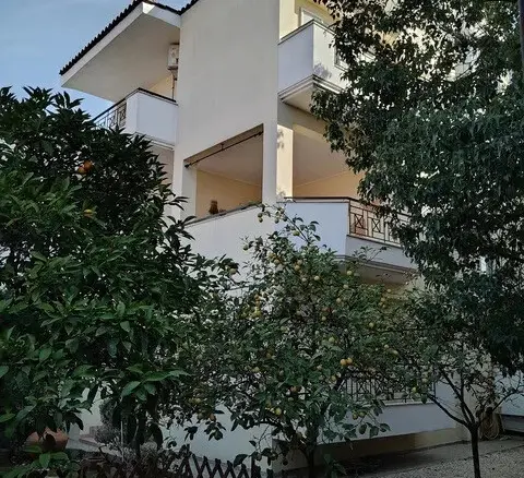 4-bedroom Detached House In Kalivia Thorikou, Greece (300 M²)