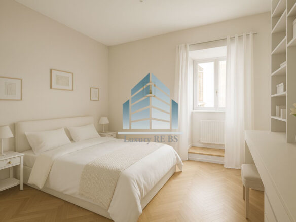 3-bed Villa Near Piazza San Salvatore Historic Charm