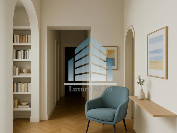 3-bedroom Vintage Apartment In Central Rome