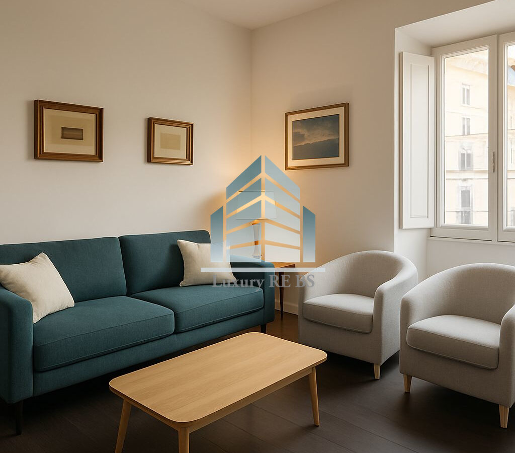 3-bed Villa Near Piazza San Salvatore Historic Charm