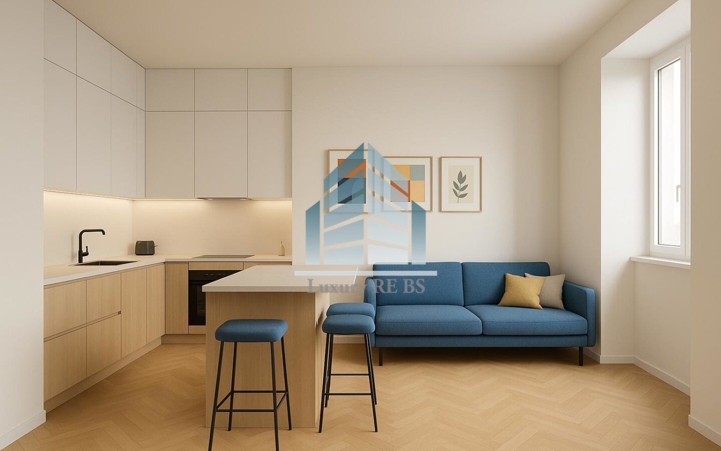 3-bed Villa Near Piazza San Salvatore Historic Charm