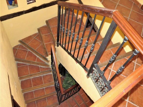Large Townhouse In The Tranquil Village Of Yator