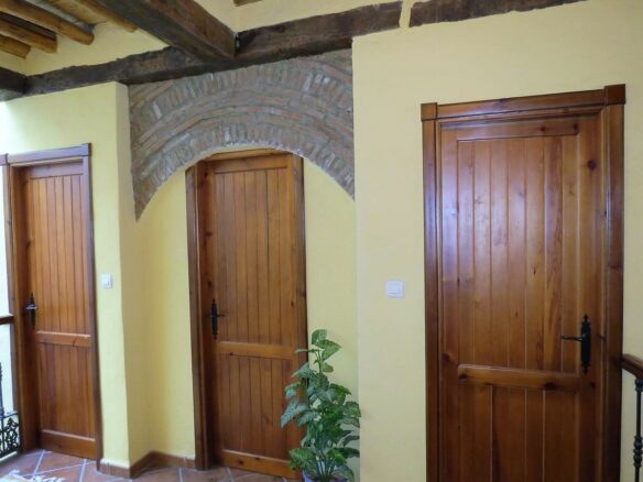 Large Townhouse In The Tranquil Village Of Yator