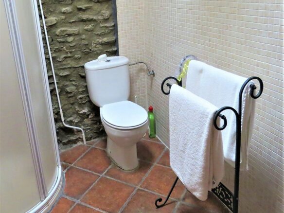 Large Townhouse In The Tranquil Village Of Yator