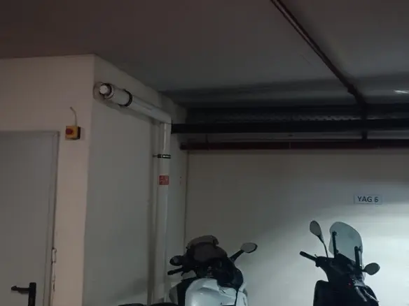 Commercial Property In Athens – Center – Center, Greece (1.250 M²)