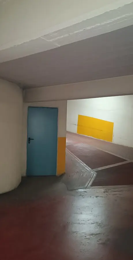 Commercial Property In Athens – Center – Center, Greece (1.250 M²)