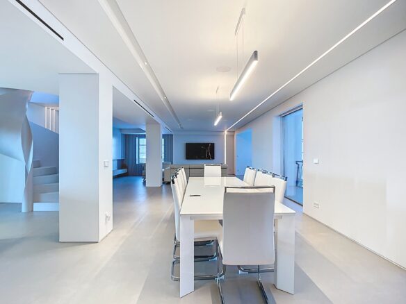 Penthouse Duplex With Terrace On Avenida Concha Espina