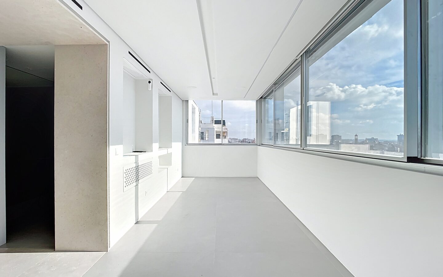 Penthouse Duplex With Terrace On Avenida Concha Espina