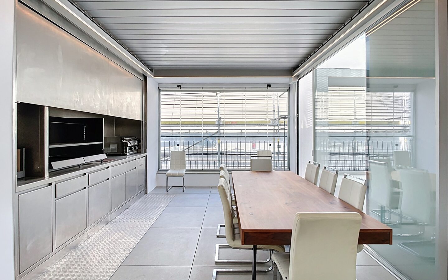 Penthouse Duplex With Terrace On Avenida Concha Espina